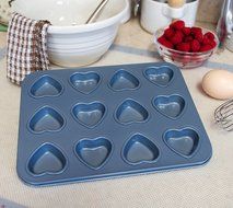 Fox Run Non-Stick Heart Mini Muffin Pan