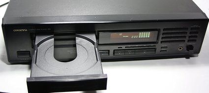 ONKYO DX-703 COMPACT DISC PLAYER N4