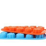Candy Making Molds, 2PCS YYP [15 Cavity Flower Shape Mold] Silicone Candy Molds for Home Baking - Reusable Silicone... N3