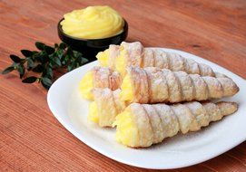 Mrs. Anderson's Baking Cream Horn Pastry Roll Molds, Stainless Steel, Set of 4, Measures 4.375-Inches Tall N4