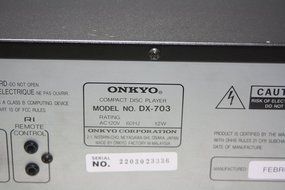 ONKYO DX-703 COMPACT DISC PLAYER N8