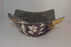 Microwave Bowl Cozies // Reversible // Set of 3 // 1 Small Bowl Cozy // 1 Medium Bowl Cozy // 1 Dinner Plate Cozy... N6