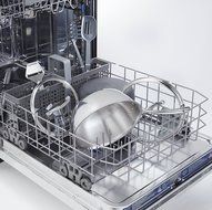 Calphalon Tri-Ply Stainless Steel 14-Inch Roaster with Rack and Lifters N4