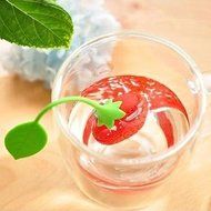 Silicone Strawberry Shape Tea Leaf Strainer Herbal Spice Infuser Tea Filter N4