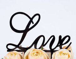 LOVENJOY Gift Box Pack LOVE Monogram Wedding Engagement Cake Party Topper (5.7-inch, Silver Glitter) N3