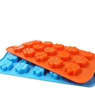 Candy Making Molds, 2PCS YYP [15 Cavity Flower Shape Mold] Silicone Candy Molds for Home Baking - Reusable Silicone... N9