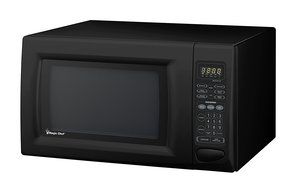 Magic Chef Mcd1611B 1.6 Cubic Feet 1100-Watt Microwave with Digital Touch