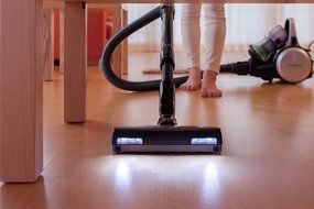 PANASONIC cyclone cleaner MC-HS700G