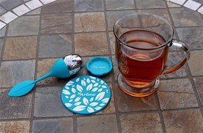 Arome Loose Leaf Tea Infuser and Matching Beverage Coaster (Tropical Blue) N6