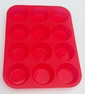 Muffin Pan &amp; Cupcake Liners of Silicone by Le Cocina. Safe &amp; Easy to Clean includes a 12 cup red silicone cupcake... N6