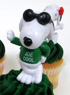Peanuts Charlie Brown Joe Cool - SNOOPY - 10 Piece Birthday CUPCAKE Topper Set N4