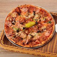 New Perforated Pizza Pan Round Nonstick Baking Tray Aluminum Kitchen Bakeware Pizza Pans Other Kitchen &amp; Dining... N2