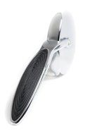 Pizza Cutter Wheel Bakeware Set Brings the Local Parlor Back into Your Home and Dinner Table N3