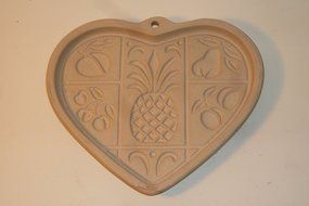 1 X Hospitality Heart Cookie Mold