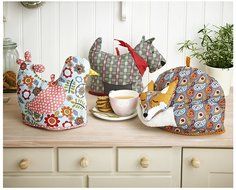Ulster Weavers Fox Shaped Tea Cosy N3