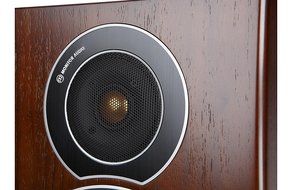 Monitor Audio Silver 2 Compact Loudspeaker- Pair (Walnut Veneer) N2