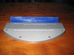iRobot Roomba 400 series Dust bin bottom Squeegee Plate discovery, 435 440 4210 405 415 4000 4230 4110