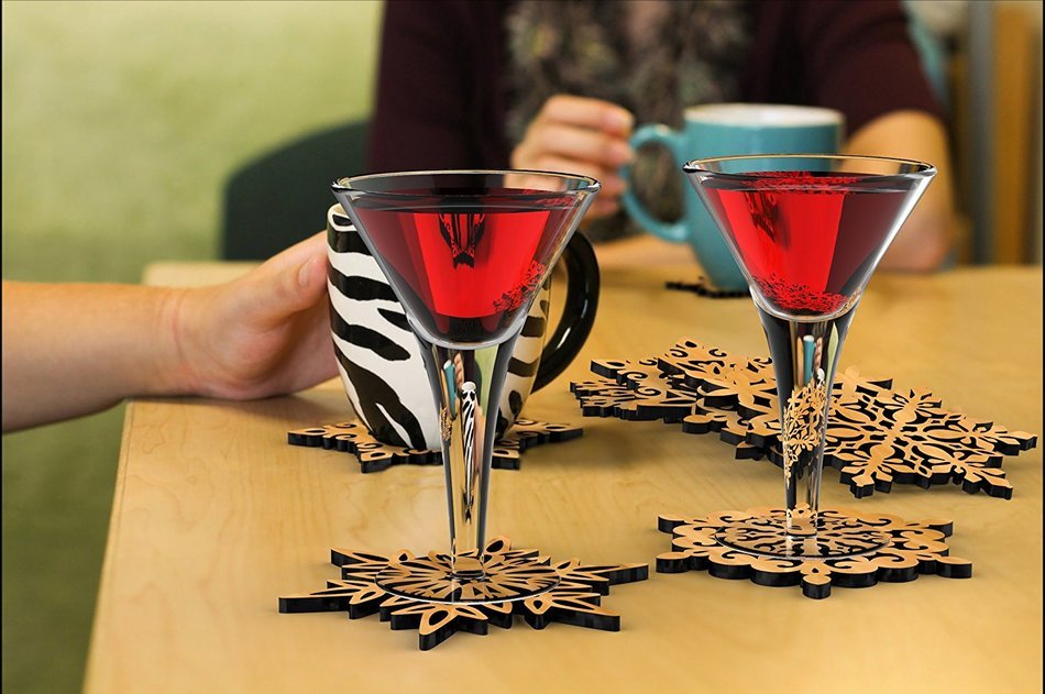 Set of 6 Piece Creative Vintage Wood Snowflake Coasters Carved Hollow Designed Decorations Mini Tabletop Trivets... N3