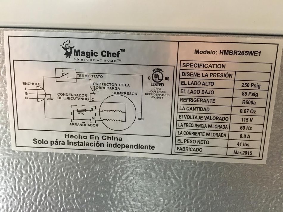 Magic Chef 2.6 cu. ft. Mini Refrigerator in White, ENERGY STAR