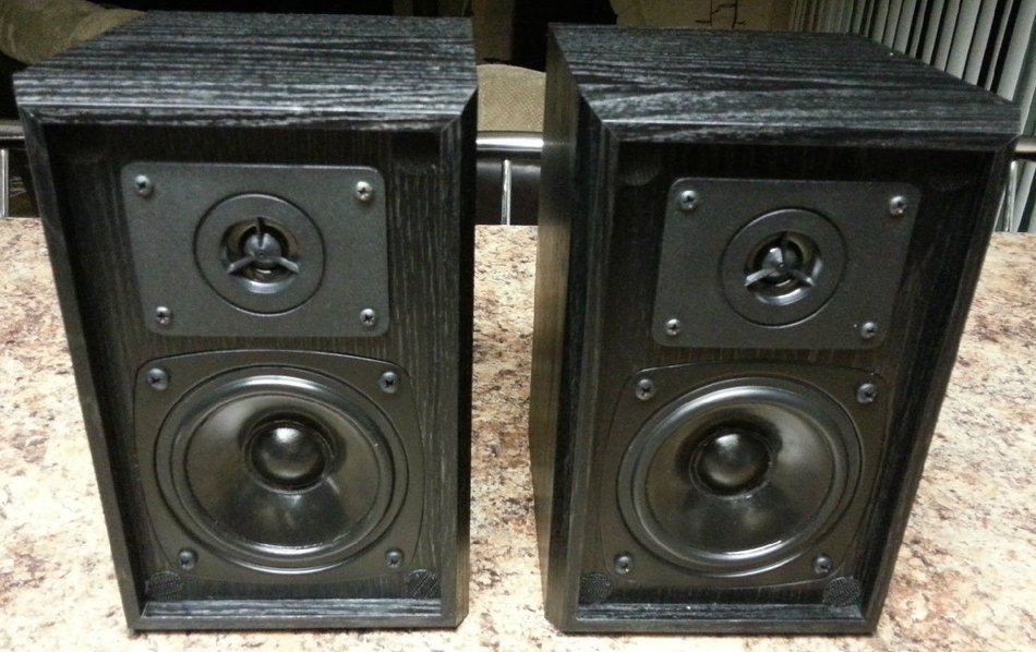 PINNACLE AC-400 4" 2-Way Compact Bookshelf Speaker Pair N2