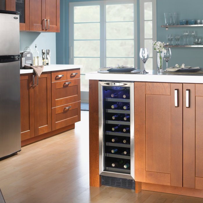 Danby DWC276BLS 27-Bottle Silhouette Wine Cellar - Black/Stainless