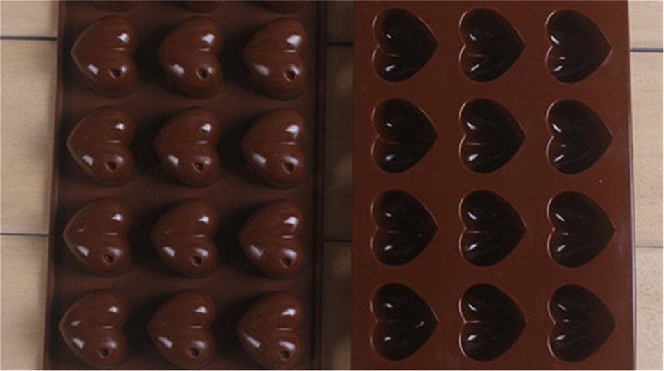 HAKSEN Mini 15-Heart Shape Silicone Ice Cube / Chocolate / Cake Mould N8