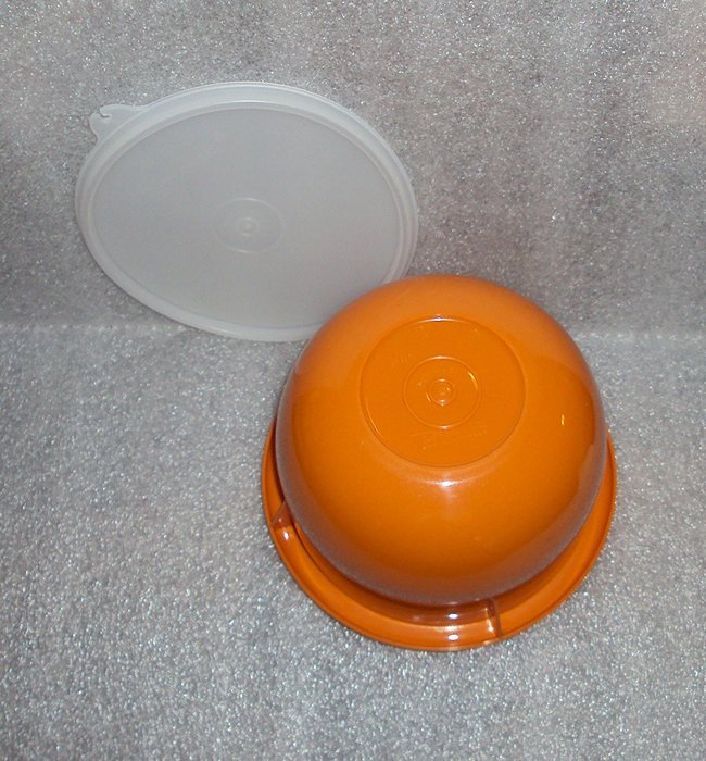 Vintage Tupperware Mixing Bowl Set 4 + 8 Cup Harvest Colors N4