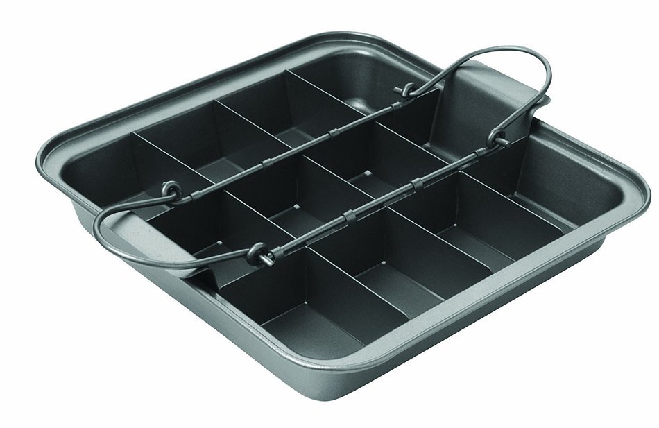 Chicago Metallic Slice Solutions Brownie Pan, 9-Inch by, 9-Inch by 2.75-Inch