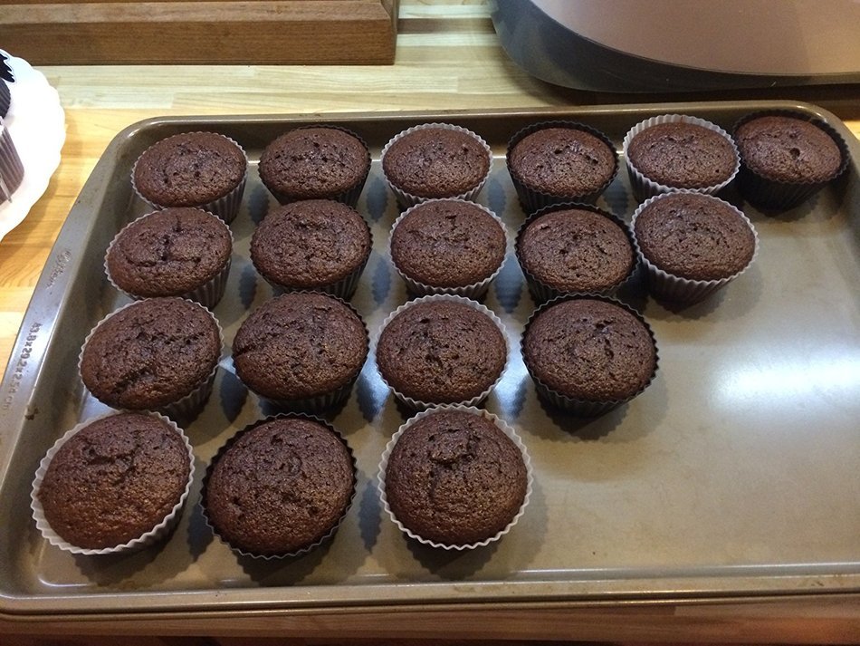 Reusable Silicone Baking Cups 2.75": Set of 12, Must-Have-Bakeware! N7