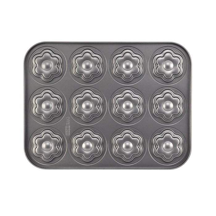 Cake Boss Specialty Nonstick Bakeware 2-Piece Heart & Flower Shaped Cookie Pan Set N2