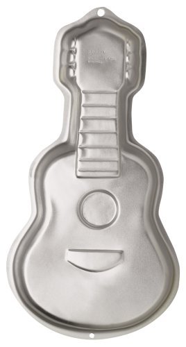 Wilton Guitar Cake Pan N2
