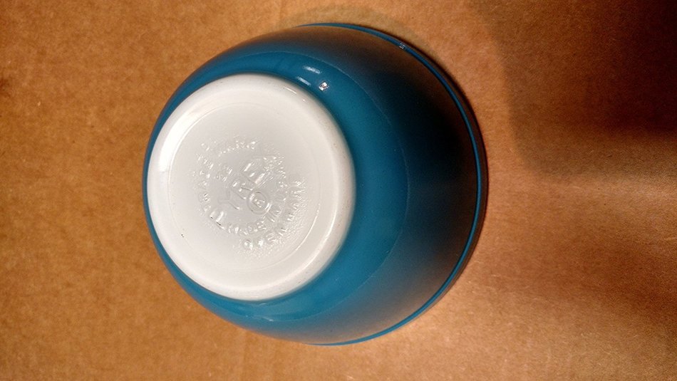 SET OF 4 - Vintage Pyrex Primary Colors Mixing Nesting Batter Bowl Set - Blue 1 1/2 Pint, Red 1 1/2 Quart, Green... N7