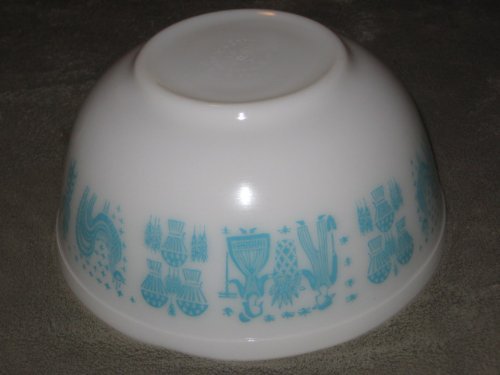 Vintage 1957 " Butterprint " White w/ Teal 2 1/2 Quart Mixing Nesting Batter Bowl N2