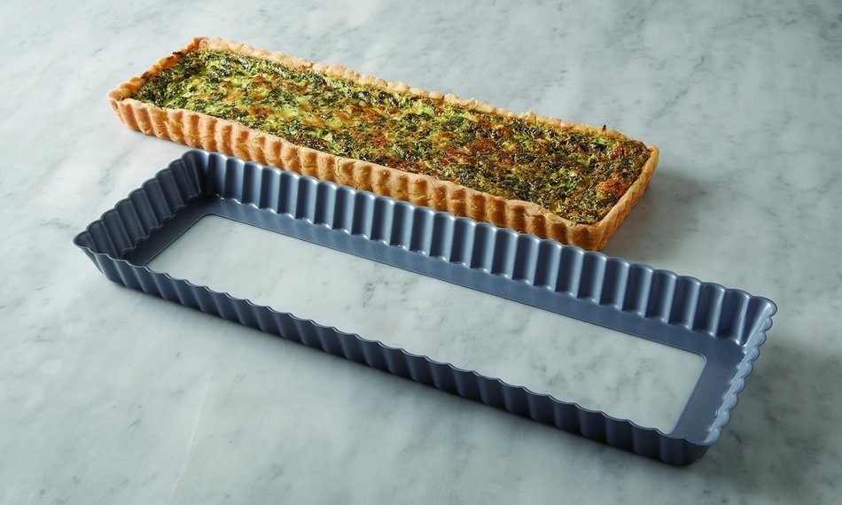 Fox Run Preferred Non-stick Rectangular Quiche Pan w/ Removeable Bottom, 14" X 5"