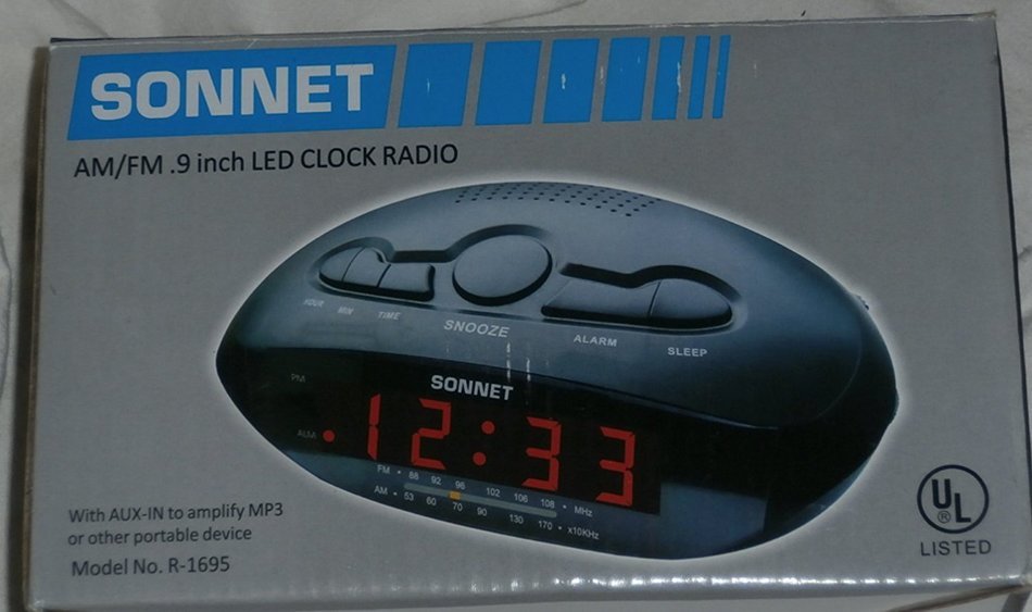 Sonnet AM/FM .9 inch LED CLOCK RADIO
