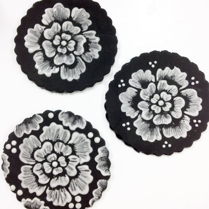 Designer Stencils C790 Brush Embroidery Flower Set, Beige/semi-transparent N3