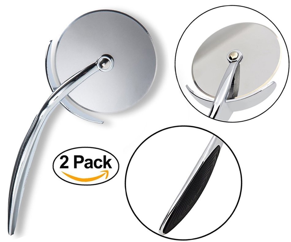 Pizza Cutter Wheel Bakeware Set Brings the Local Parlor Back into Your Home and Dinner Table N5