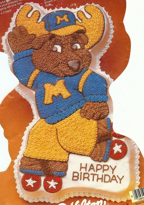 Wilton Montgomery Moose Good News / Roller Skate / Cake Pan (2105-1968, 1985) Get Along Gang