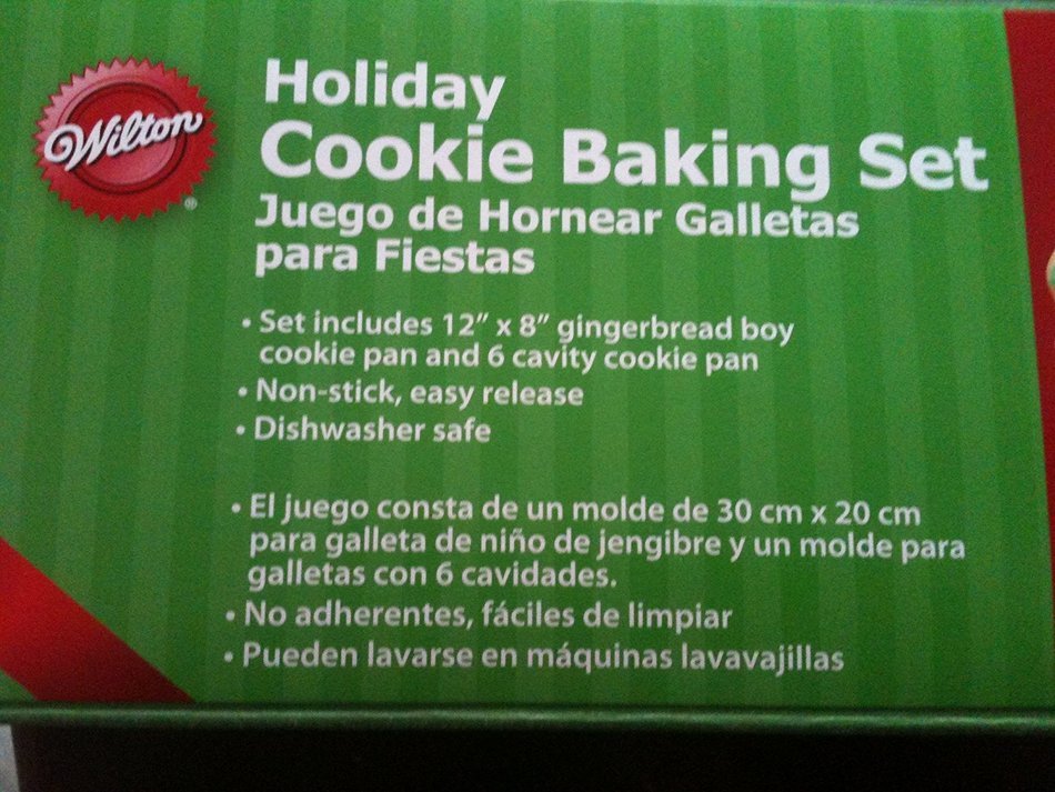 Wilton 2109 0433 Holiday Cookie Baking Set N2 Free Image Download