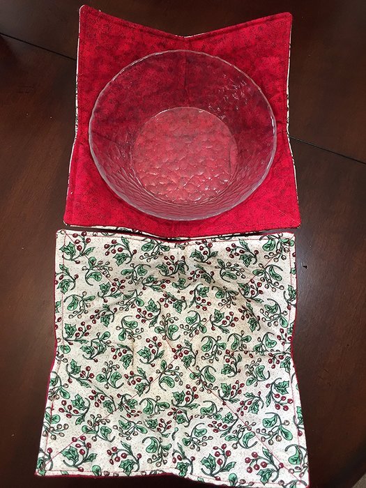 Christmas Holly gift,handmade,Hot Cold Bowl Cozy,Microwave Bowl Cozie,Fabric Trivet,Hot pad,Pot Holder,Cotton...