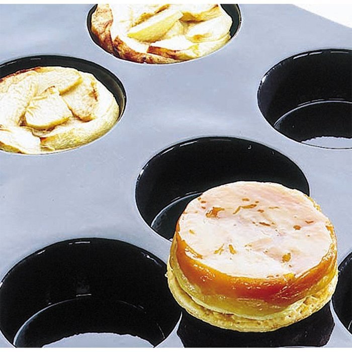 Matfer Bourgeat Silicone Flexipan 8 Oz. Quiches / Tart Mold, 12 Cups Black 336049 N2