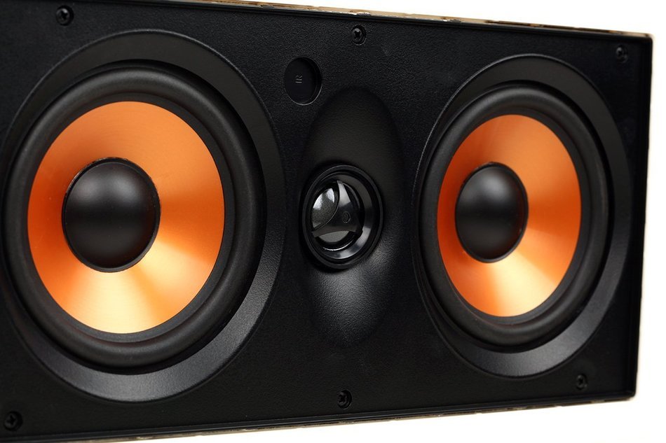 Micca M-6S 6.5 Inch 2-Way In-Wall Speaker with Pivoting 1" Silk Dome Tweeter (Each, White) N4