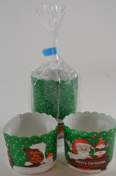 Santa Claus Merry Christmas 2 1/2" Cupcake Muffin Pan Liners