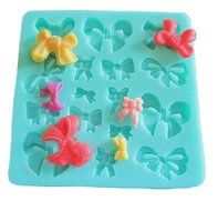 niceEshop(TM) Snowflake Shape Christmas Party Silicone Cake Molds Decoration Fondant Baking Mold,Random Color N2