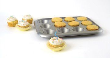 Norpro 3875 Nonstick 12 Count Muffin Pan N3