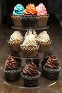 Bride Cupcake Wrappers x 100pcs in shimmering ivory white. 22 different wraps to make your wedding or birthday... N18