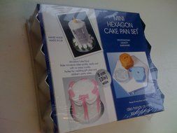 Alan Silverwood 18 Piece 2 inch Hexagonal Cake Pan Set 12684