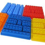 Y&amp;XL&amp;H Square Sharped Silicone Ice Mold Building Blocks Ice Tray Chocolate Mould (Random Color)