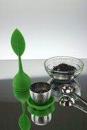 Loose Leaf Infuser, Single Serving Tea Maker with Stainless Steel Tea Ball Strainer, Green N9