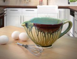 American Made Stoneware Pottery Batter Mixing Bowl with Wire Whisk, Drip Style, 32-oz